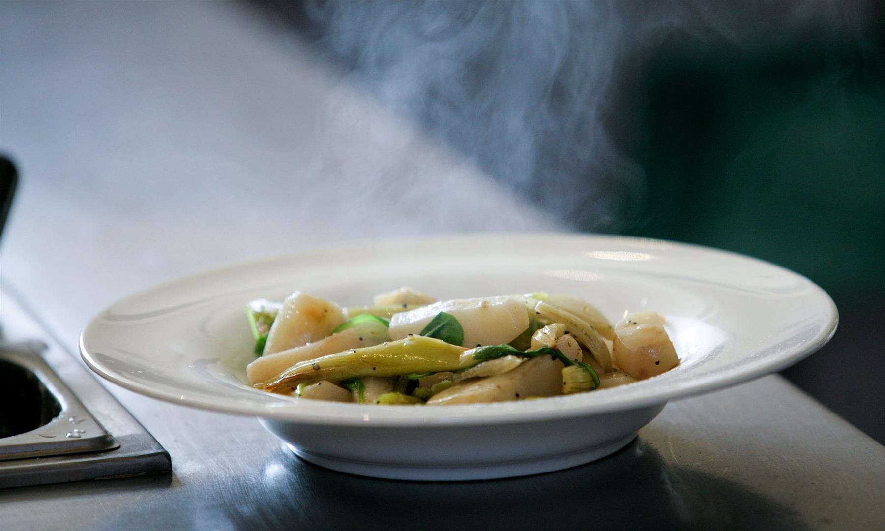 12794887_987258111351729_1294063707302114992_o